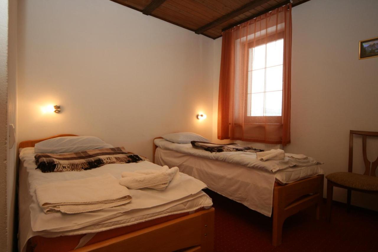 Alpenhof Pansion Hotel Slavske Bagian luar foto