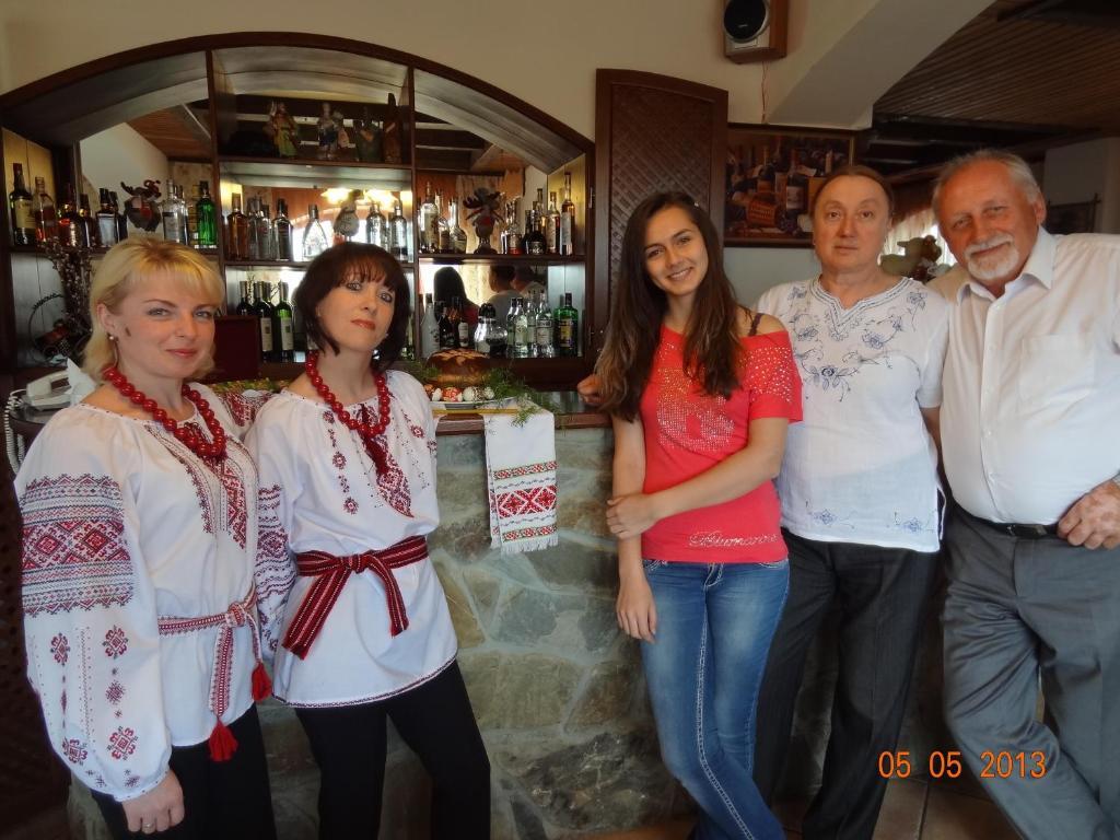 Alpenhof Pansion Hotel Slavske Bagian luar foto